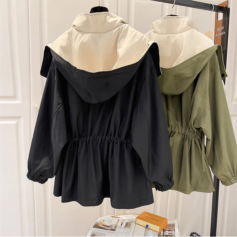 Adalia | Chaqueta elegante con protección contra el mal tiempo y el viento